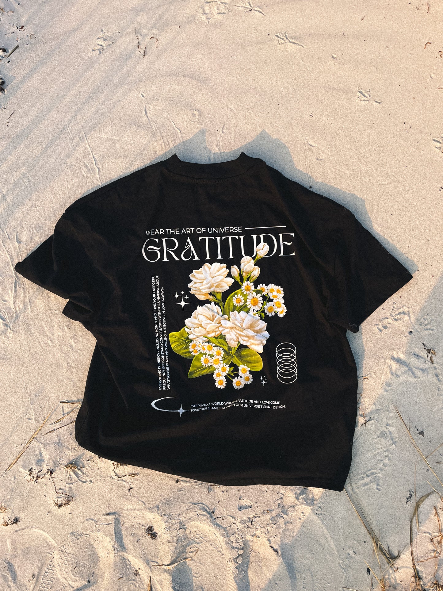 GRATITUDE OVERSIZED UNISEX T-SHIRT